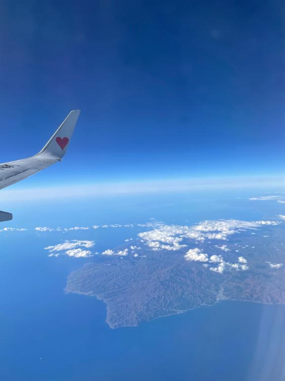 ✈️